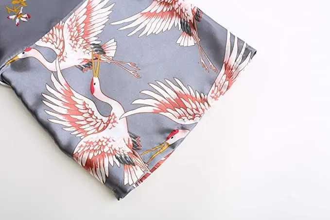 Silk Satin Wedding Bride Bridesmaid Robe Floral Bathrobe Short Kimono Robe Night Robe Bath Robe Fashion Dressing Gown For Women C251216