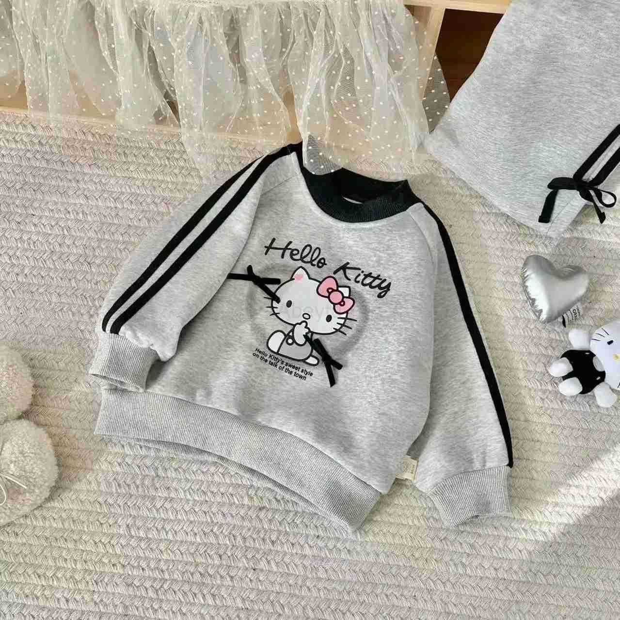 Sanrio Baby Girl Clothes Set Autumn Kid Hello Kitty Sweatshirts Pullover Bow Top Striped Pants 2pcs Suit Children Tracksuits Outfits H251216