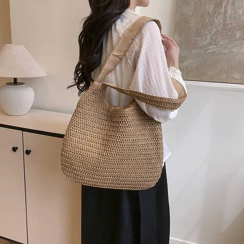 Solid Color Woven Tote Bag Hollow Out Breathable Shopping Straw Bag Lightweight Summer Beach Handbag For Women M251216
