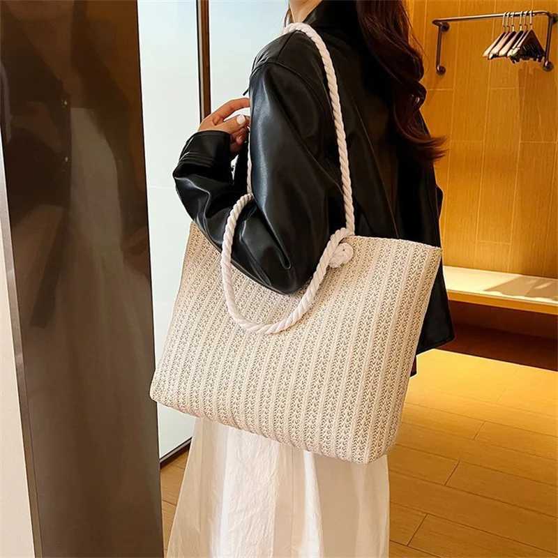 Fashion Large Capacity Straw Tote Bag Designer Women Handbags Handmade Woven Summer Beach Bag Casual Bali Travel Big Purse M251216