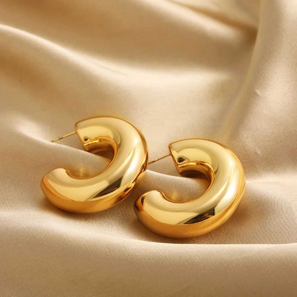 Classic Smooth Round Chunky Hoop Earrings for Women Gold Plated Stainless Steel C Shape Thick Circle Earrings Fashion Jewelry G251216
