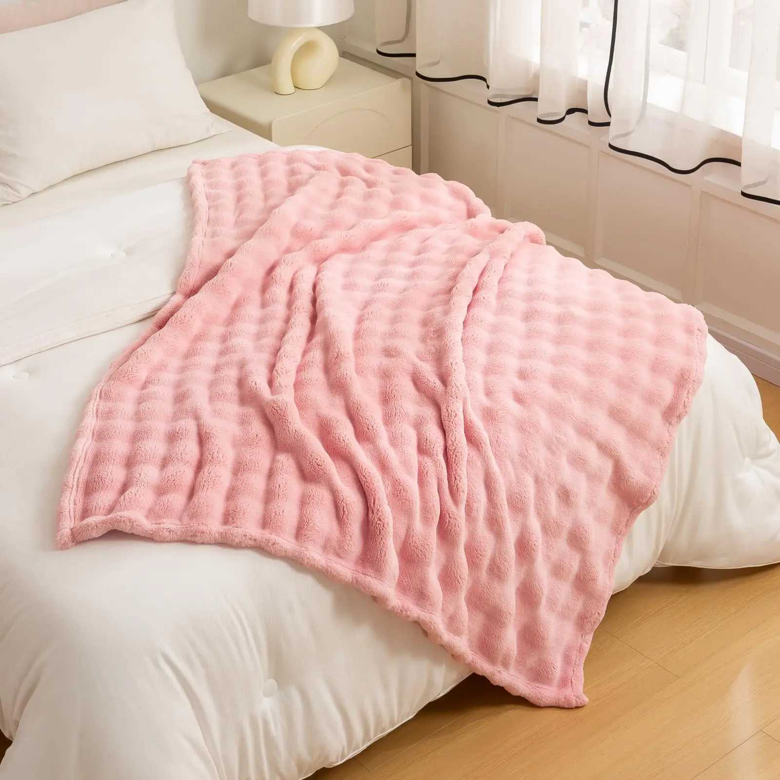 New Winter Luxury 3D Bubble Throw Blanket Home Warm Soft Blanket Office Lunch Break Blanket Fluffy Puffy Sofa Slipcover Travel H251216 - view 7