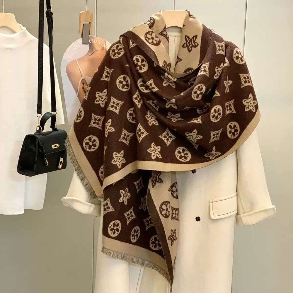 2025 New Brand National Style Cashmere Scarf Winter Women Pashmina Shawls Warm Blanket Wraps Female Foulard Bandana Thick Scarves