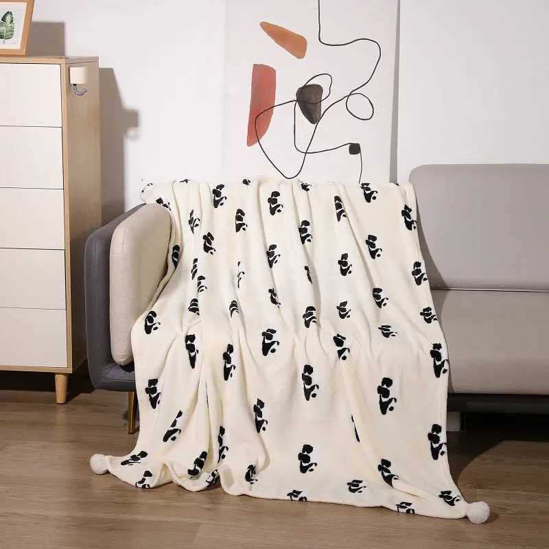 Cartoon Panda Blanket Double-sided Flannel Quilt Thickened Student Dormitory Air Conditioning Woollen Carpet Flannel Polyester H251216 - view 3