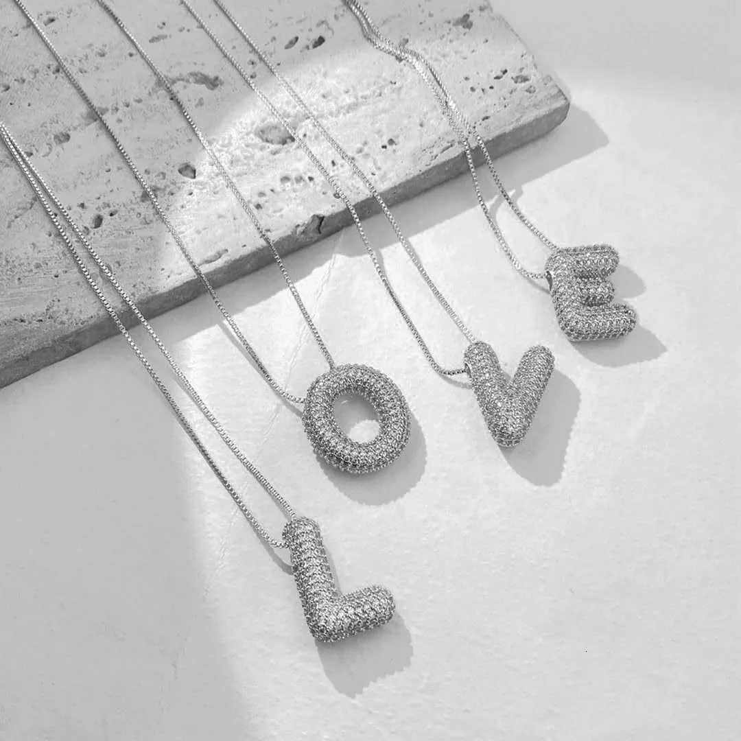 Womens 26 English Alphabet Necklace with Zircon Personality Design Clavicle Chain Silver Plated Necklace M251216