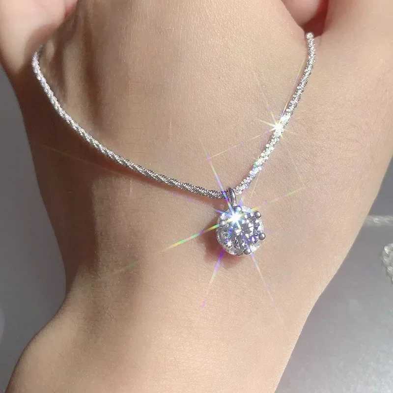 FEOBUR 1/2CT Sparkling Moissanite Diamond Necklace for Women Real S925 Silver Chains Pendant Female Wedding Trend Jewelry Gift M251216