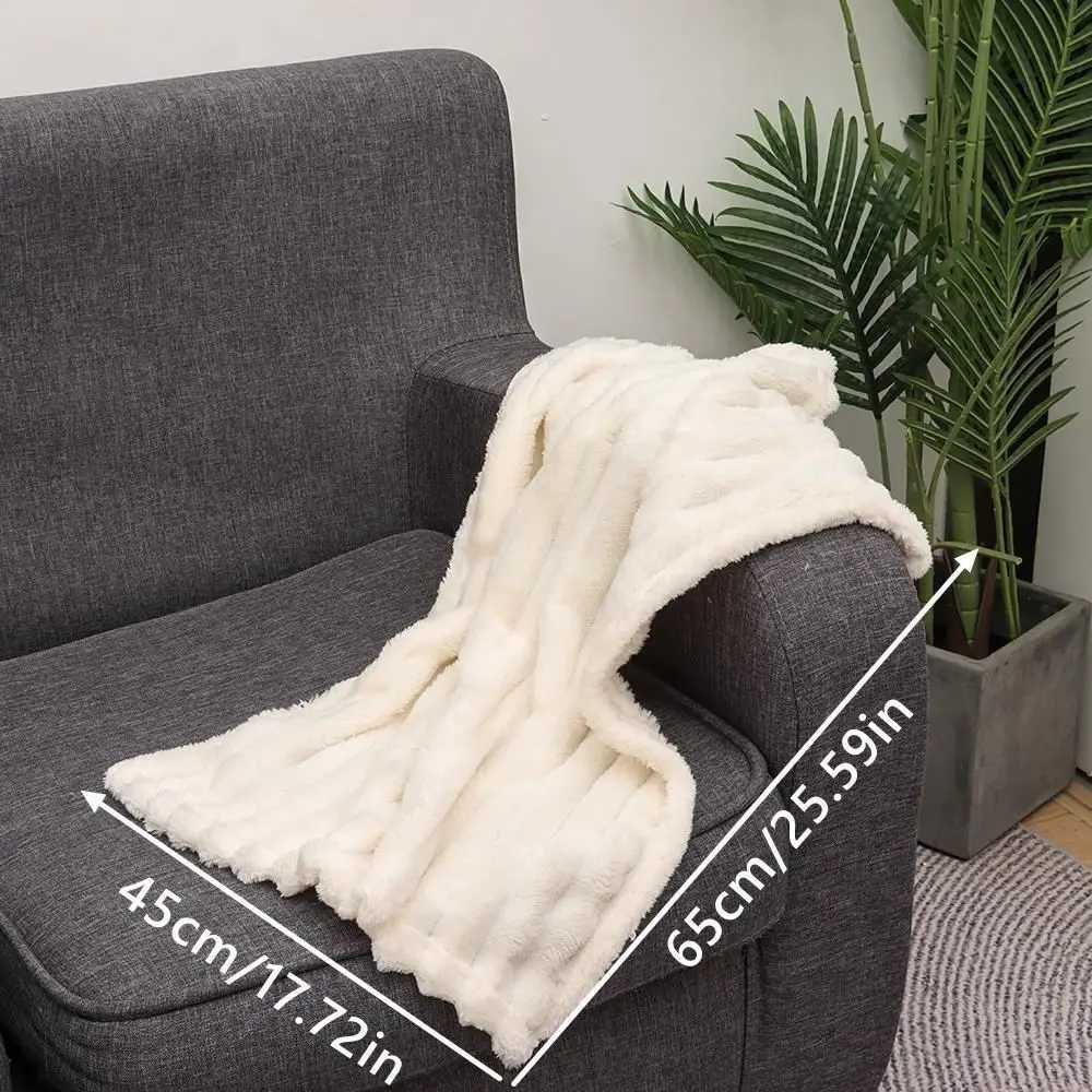 New Double Sided Warm Blanket Warm Skin-Friendly Conditioning Quilt Solid Color Ultra Soft Plush Striped Blankets H251216 - view 5
