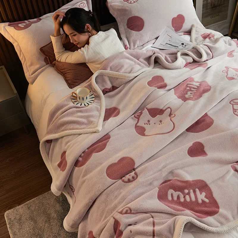 Luxurious Faux Rabbit Fur Throw Blanket Simple Fashionable Solid Color Light Luxury Soft Warm Winter Blanket with Heat Retention H251216 - view 3