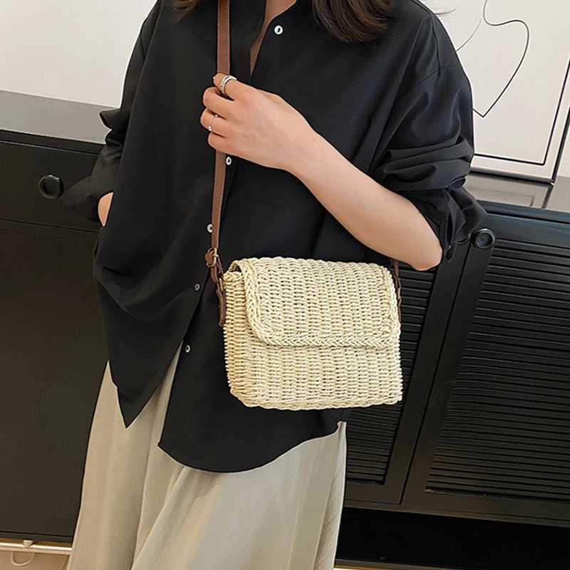 Fashion Women Weave Straw Shoulder Bag Raffia Messenger Bag New Trendy Vintage Crossbody Bag for Summer Straw Beach Bag M251216