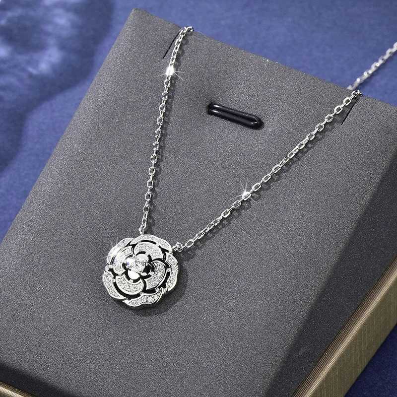 Platinum rose gold necklace ladies diamond-encrusted rose collarbone necklace camellia necklace M251216