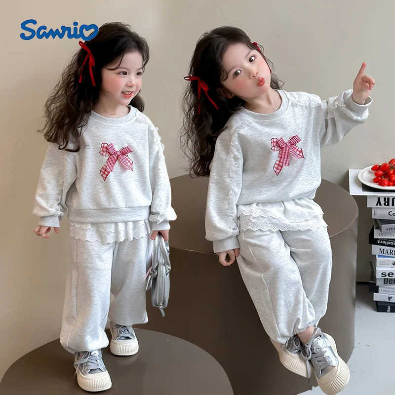Sanrio 2-8Y Childrens Sweetshirt and Pants Set Lace Brimmed Baby Girls Hoodies Kindergarten Kids Long Sleeves ShirtPant 2PCS/Set H251216