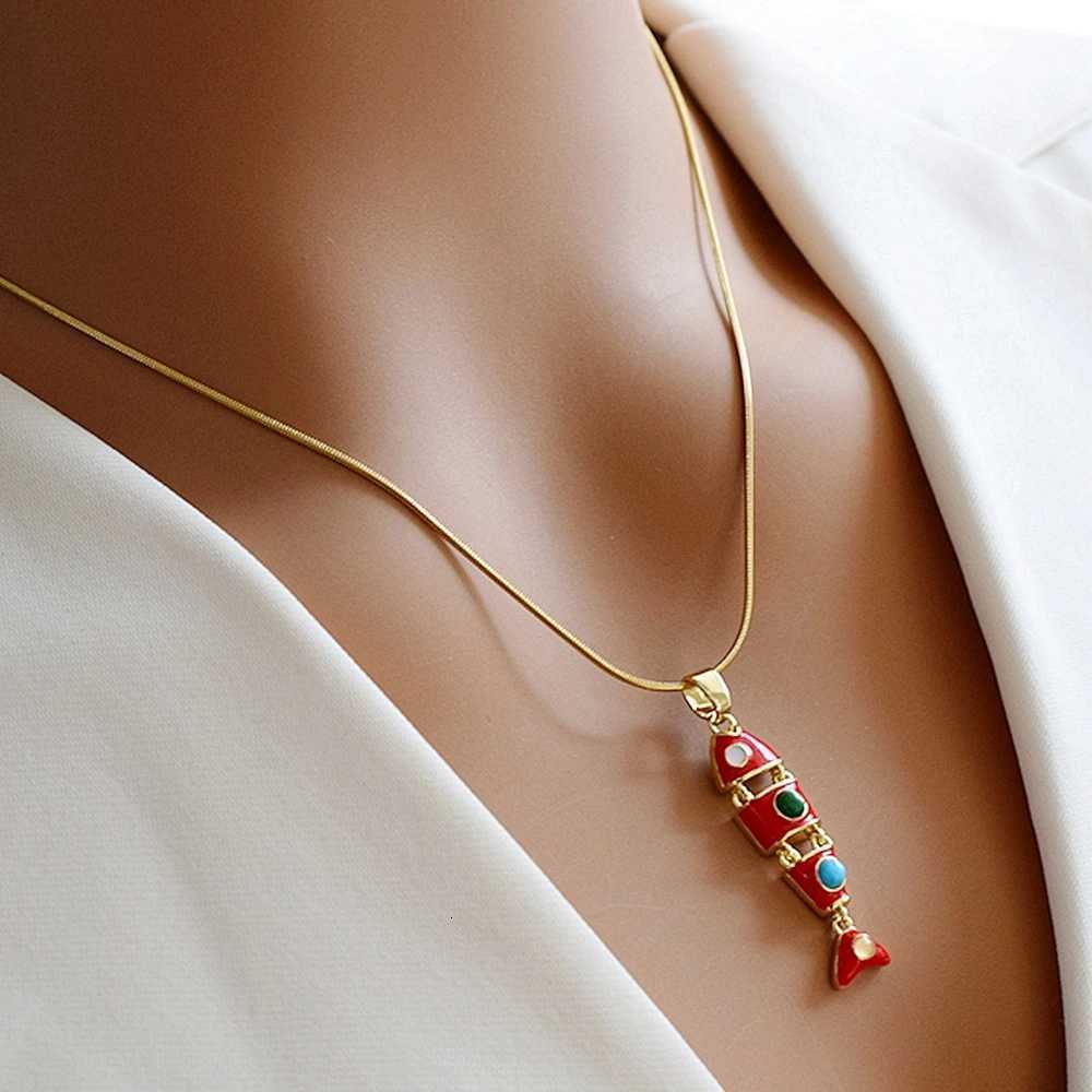 NEW High Colorful Fish Necklace Quality Summer Ocean Series Personalized Fashionable Metal Goldfish Jewelry M251216
