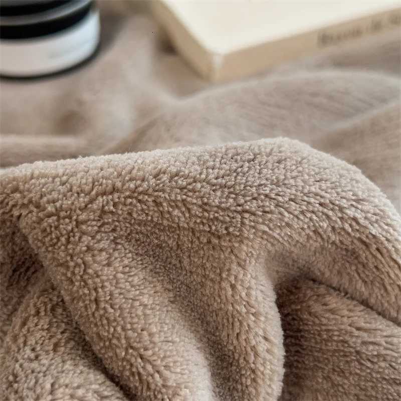 Double Layer Solid Color Milk Velvet Blanket Autumn Winter Thicken Warm Plush Blanket for Bed Sofa Single Double Thick Bed Sheet H251216 - view 7