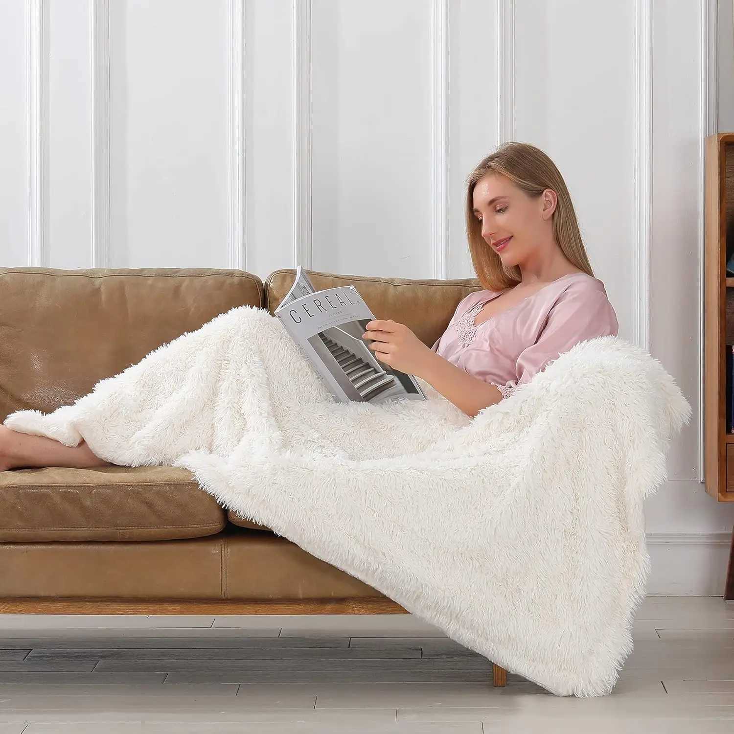 Extra Soft Fuzzy Faux Fur Throw Blanket Reversible Long Hair Shaggy Blanket Fluffy Cozy Plush Fleece Blankets for Couch Sofa H251216 - view 6