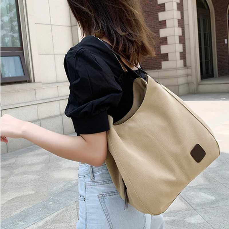 Large Capacity Canvas Shoulder Bag Casual Top-Handle Bag Daily Use Handbag Lady Shopping Totes Travel Bag Purse bolso M251216