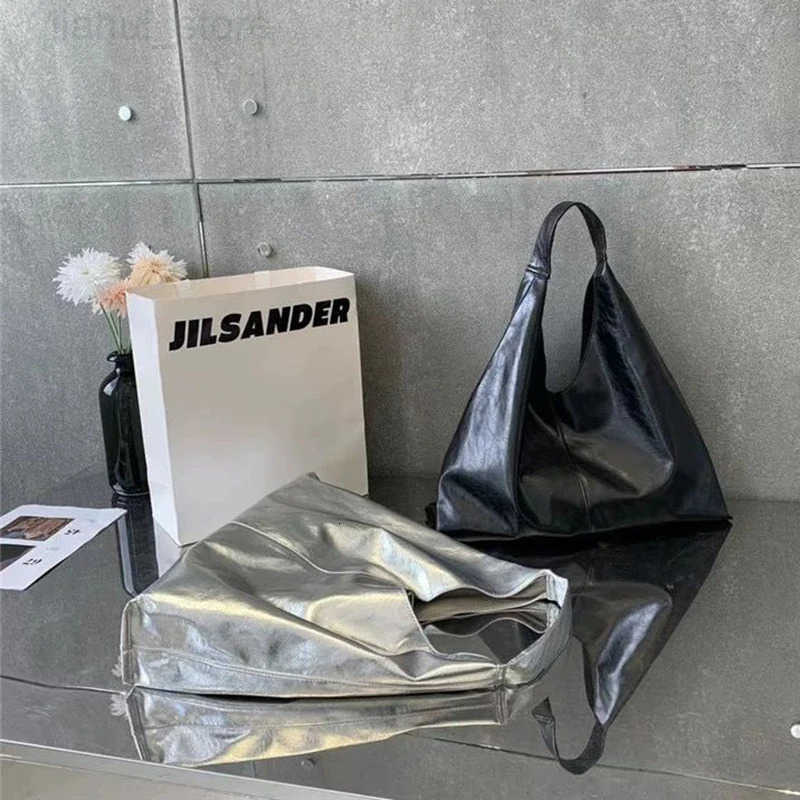 Large Silver Brand Hobo Bag for Women Luxury Designer Leather Trigle Purse Trend Casual Shopper Handbag Solid Color H251216