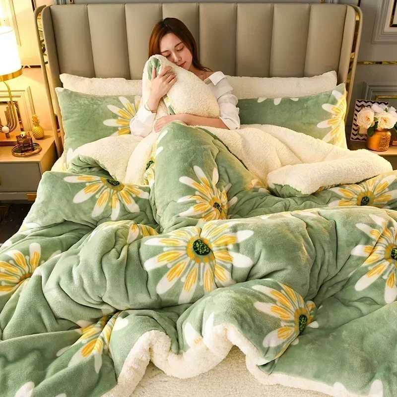 Daisy Super Thick Warm Autumn Winter Blankets for Beds Lambswool Thicken Warmth Blanket Soft Fluffy Weighted Blanket Comforter H251216 - view 3