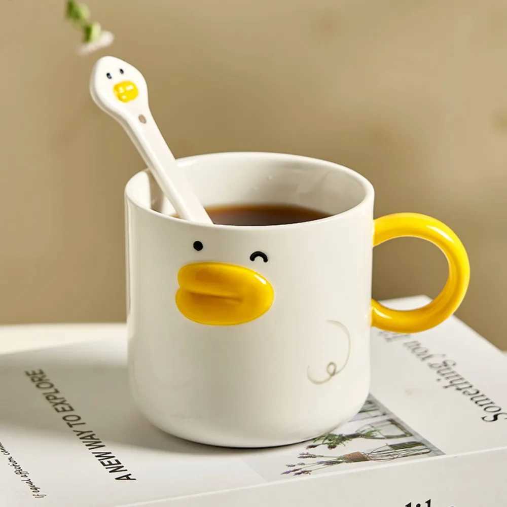 Weird Card Duck Mark Cup Big Mouth Ceramic Water Simple Cute Coffe Cups g with Spoon Christmas Gifts for Kid Drinkware H251215