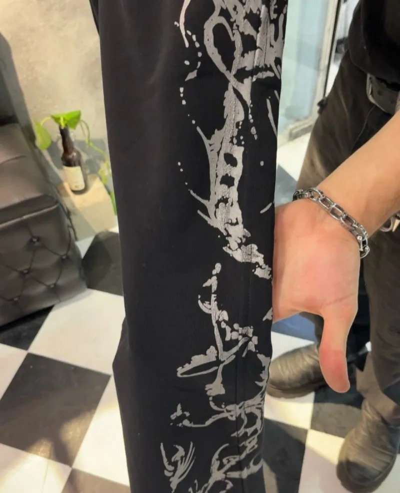 Hip-hop Trendy Streetwear American Y2k Harajuku Striped Print Oversized Sweatpants Casual Loose Straight Wide-leg Pants Men 251215