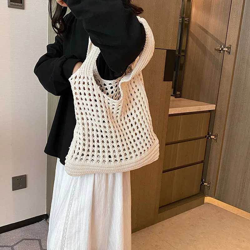 Vintage Hollow Design Woven Women Shoulder Bag Knitting Large Capacity Handbags Summer Travel Shopper Tote For Ladies Beach Bags M251216