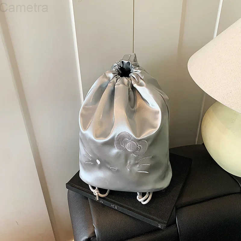 Sanrio Backpack Velvet Bucket Bag Cute Hello Kittys New Kawaii Cartoon Nylon All-Match Large Capacity Packet Bags for Woman H251216