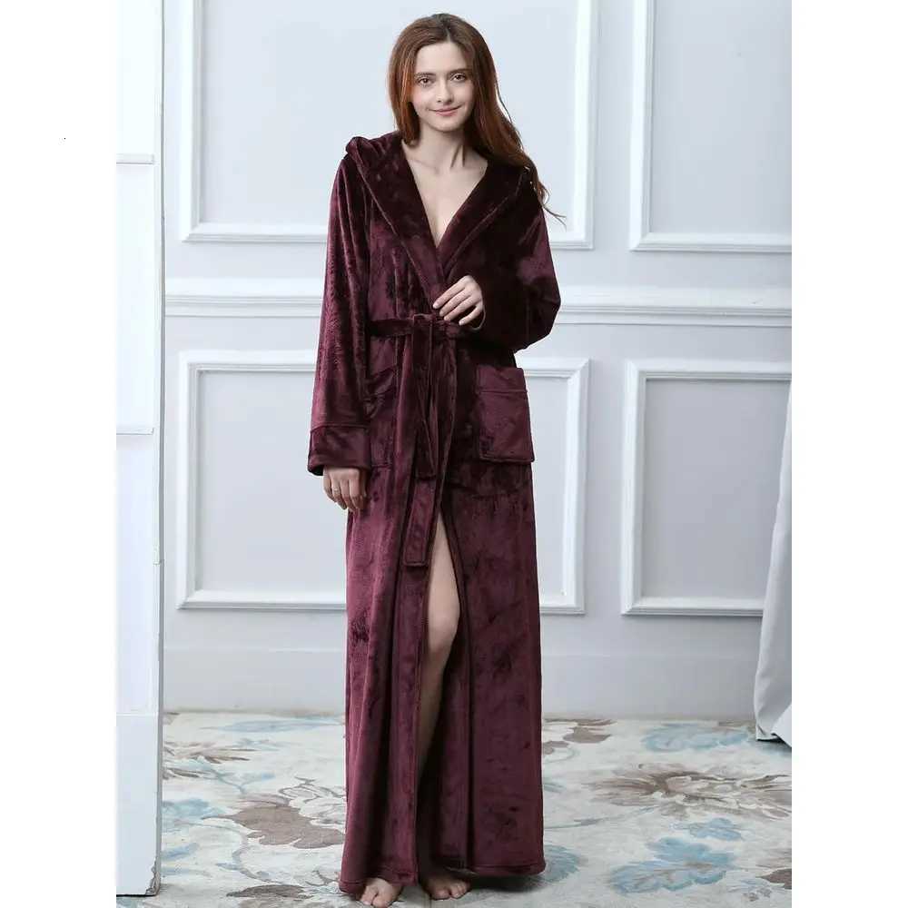 Luxurious Hooded Full-Length Fleece Bathrobes for Women - Soft Warm Winter Gifts C251216