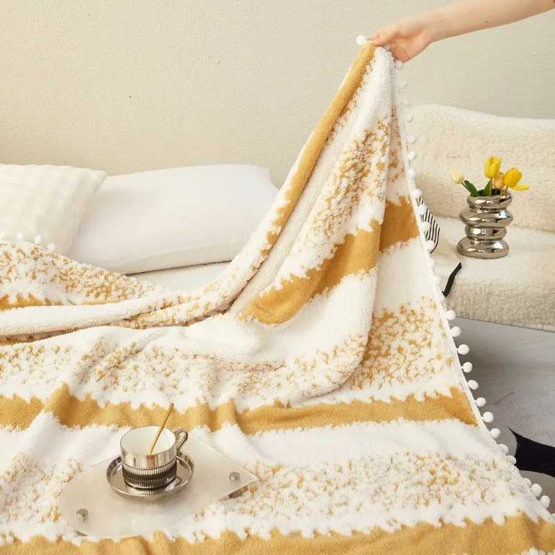 Double Sided Striped Jacquard Wool Ball Blanket Casual Blanket Comfortable and Breathable Winter Bed Sheet H251216 - view 6