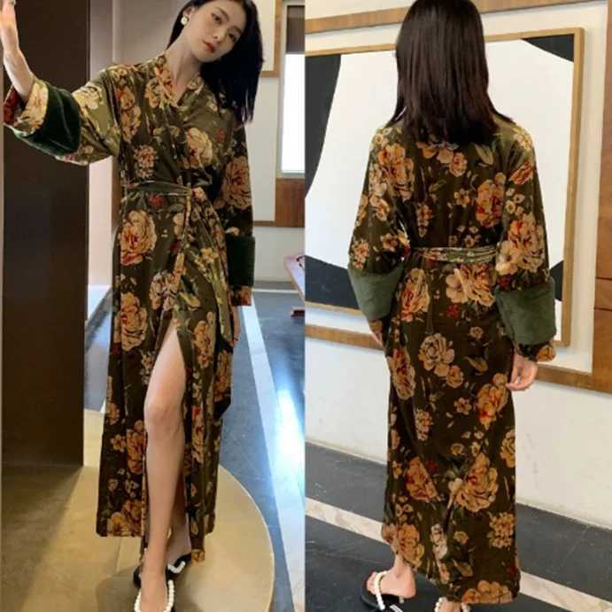 Luxury Kimono Velour Bathrobe Lady Elegant Homewear Warm Sleepwear Embroider Flower Peignoir Nightie Loose Velour Loungewear C251216