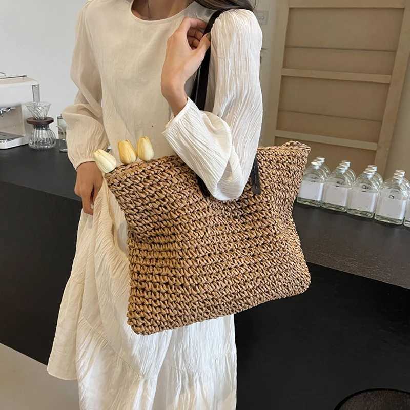 Straw Woven Tote Bags Casual Large Design Capacity Handbag Beach Shoulder Simple Womens Bag Shopping Summer bolsos M251216