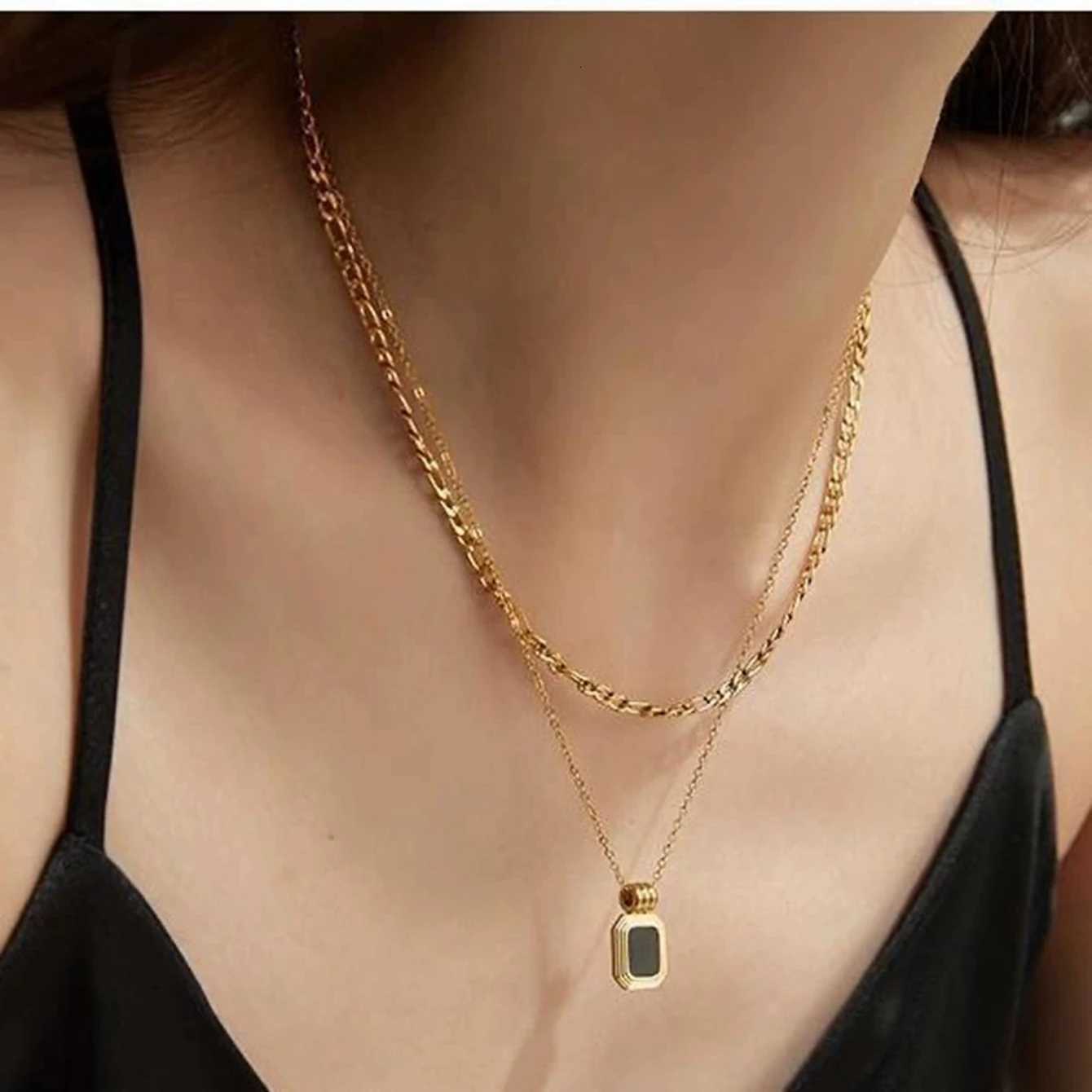 18K Gold Plated Necklace Stainless Steel Double Layers Black Square Pendant Necklace for Women M251216