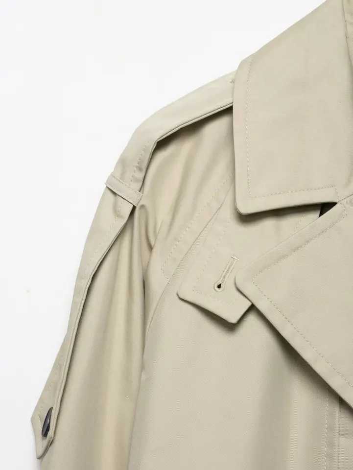 Women Double Breasted Windbreaker Coat Autumn Winter Long Sleeve Water Repellent Trench Coat Female Short Jackets StreetwearT251216