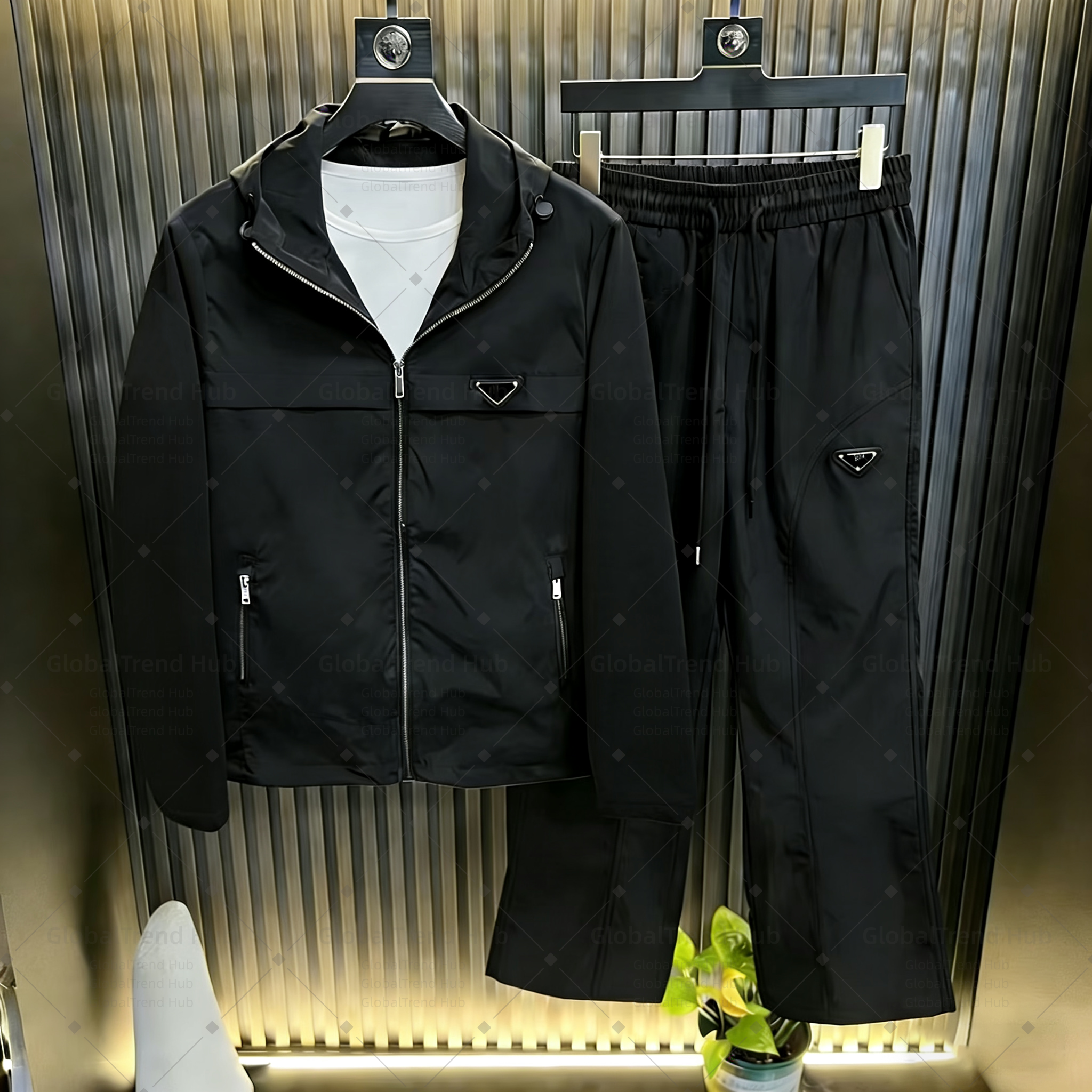 Men's Tracksuits Unisex Athletic Outfit Collection Stylish Loose-Fit Sweatpants and Matching Tops Featuring Urban Aesthetic