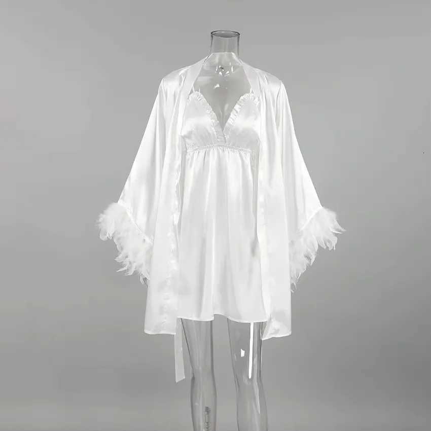Wedding Bride Robe Morning Gown Elegant Feather Female Kimono Bathrobe Gown Sexy Rayon Summer New Sleepwear Nightwear Lingerie C251216