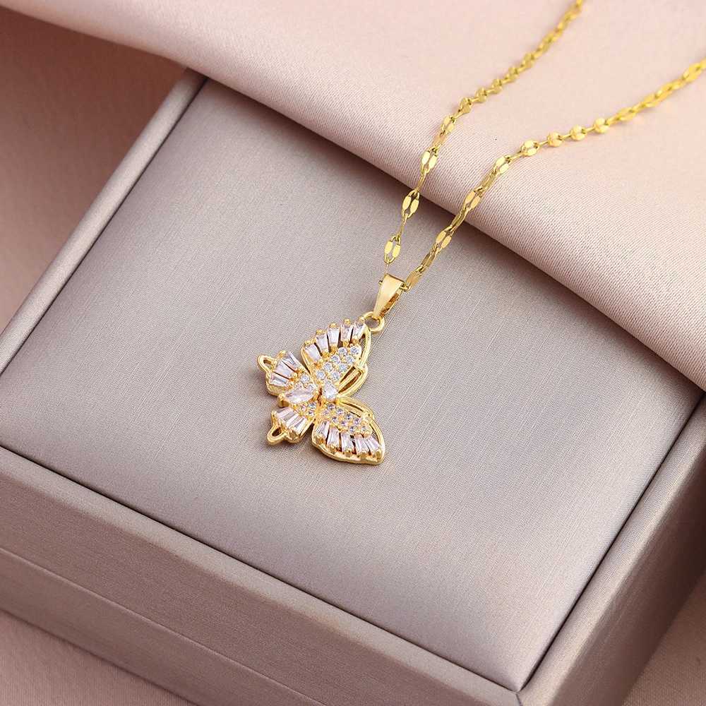 New In Sparkly Zircon Crystal Butterfly Pendant Necklaces For Women Fashion Light Luxury Gold Color Stainless Steel Neck Chain M251216