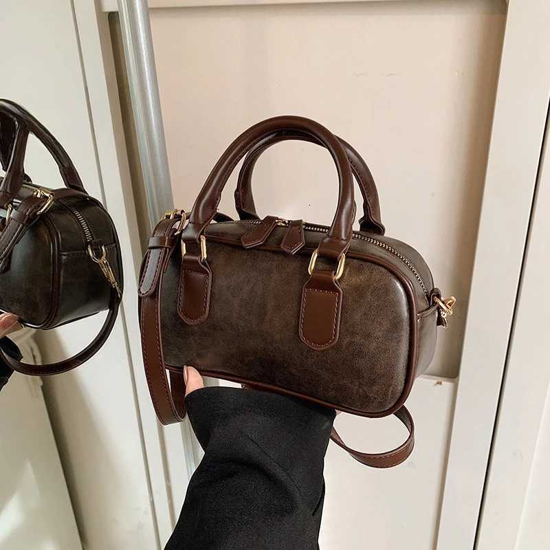 Faionable Bowling Bag Womens Handbag Oulder Bag Korean Sle Autumn Winter New Arrival Soft PU Leather Pure Color M251216