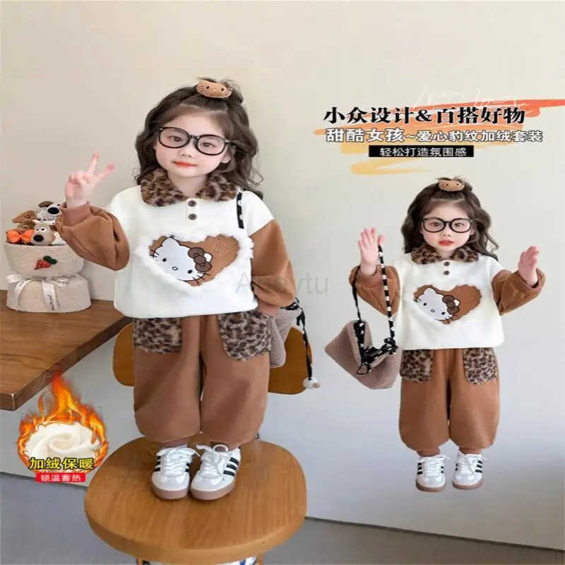 Sanrio Hello Kitty Homewear Set Love Small Girls Elegant Autumn Winter Girls Velvet Set Casual Children Cartoon Leopard Print H251216