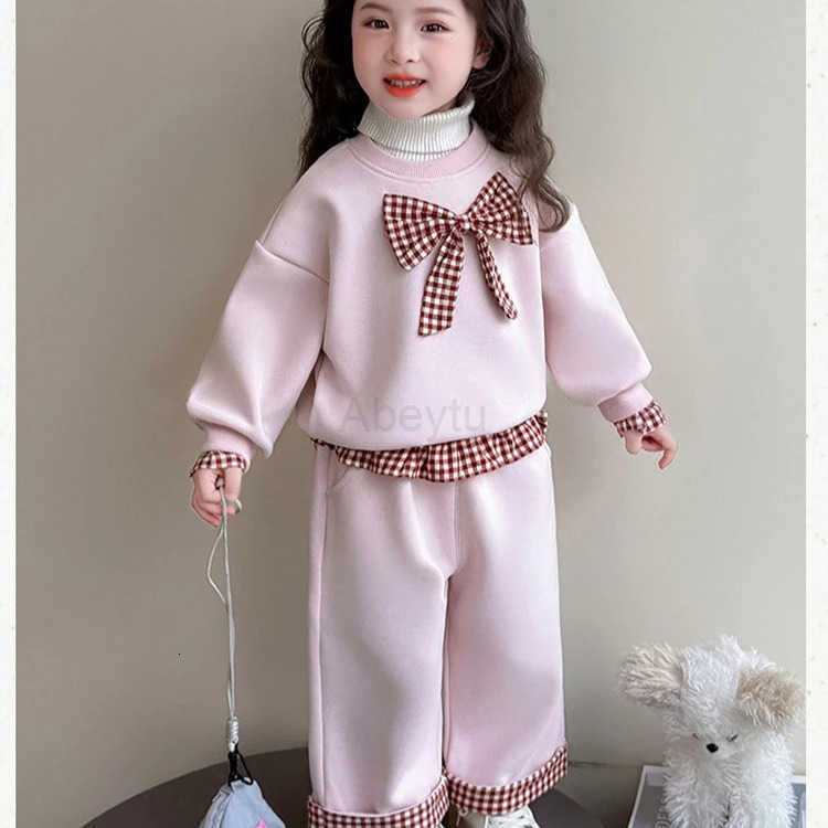 Sanrio Girls Suit 2025 Spring and Autumn New Childrens Clothes Girls Baby Fashion Sweet Bow Plus Velvet Hoodie Pants Two Sets H251216