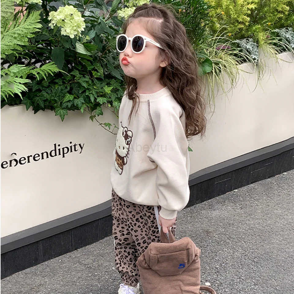 Sanrio Hello Kitty Girls Spring/autumn Set New Trendy Stylish Towel Embroidery Leopard Print Baby Cute Spring Sports Sweatshirt H251216
