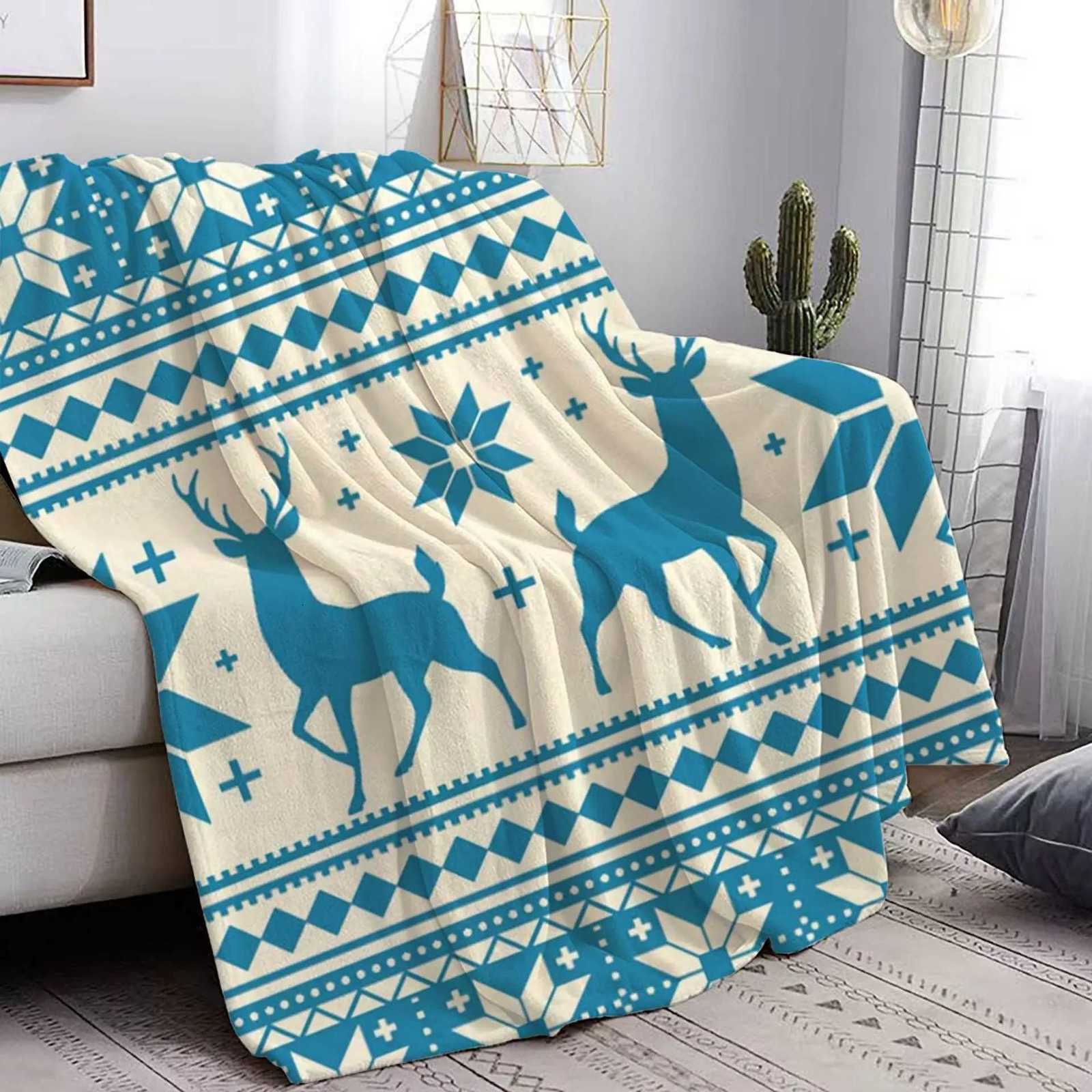 Christmas geometric theme digital-printed polyester Bedroom velvet flannel cover blanket Fleece soft cover blankets for beds H251216 - view 3