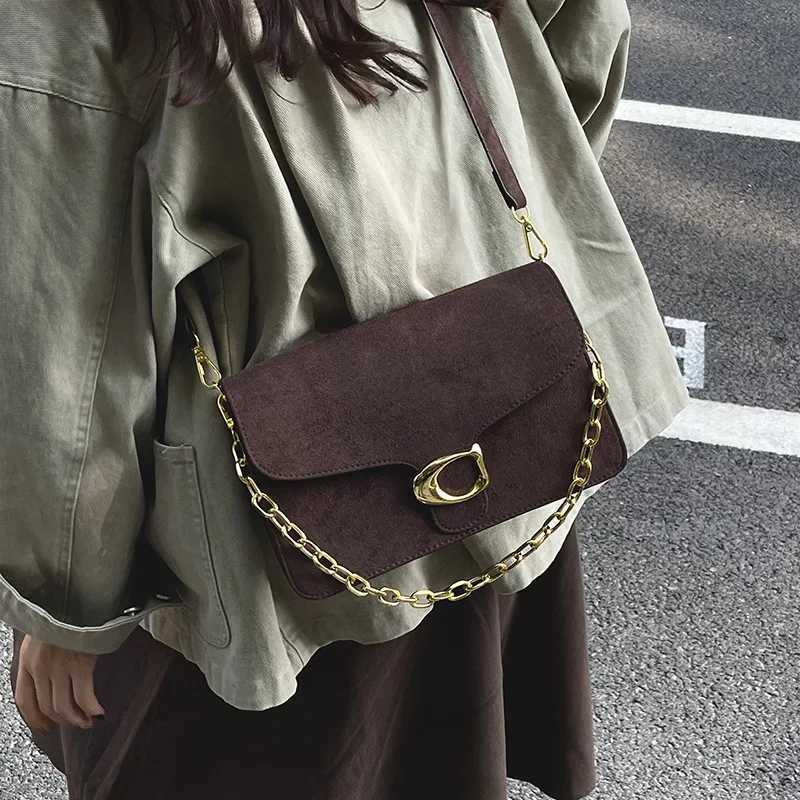 Large-Capacity Handbags New Niche Chain Shoulder Bag Versatile Crossbody for Everyday Style Bags for Women M251216