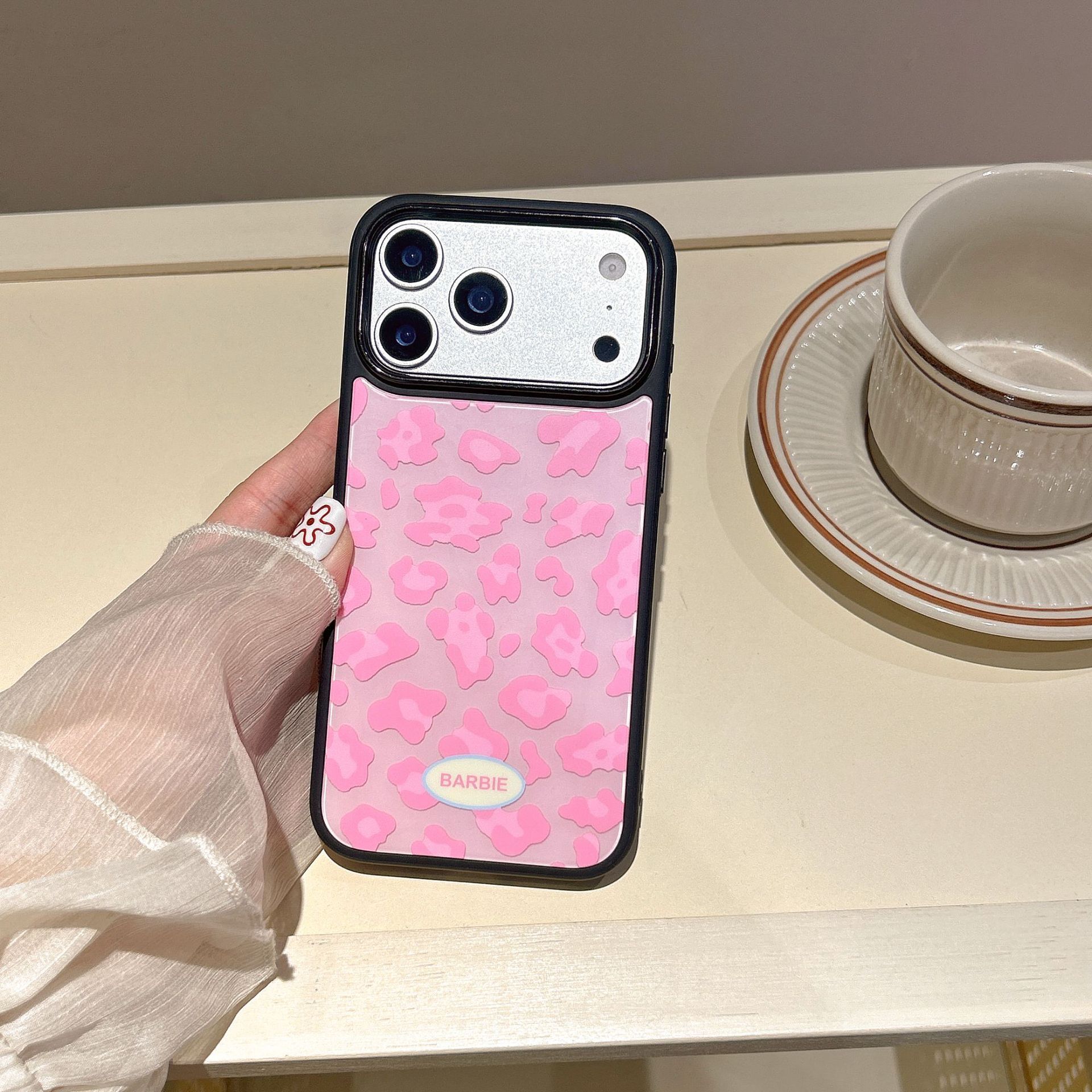 Gilt Leopard Pattern Compatible with iPhone 17 Pro Max Apple 16 Phone Case 15 Magnetic Stand European and American Foreign Trade Shockproof