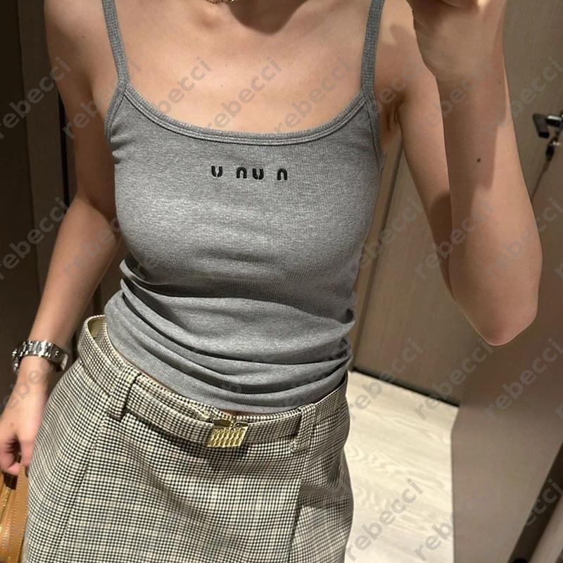 Designer Womens Tank Top Slim Fit Vest Woman Fashionable Knitted Tanks Sleeveless Backless Tops Summer Knits Cropped Top Luxury Lady T Shirts CSD2512162
