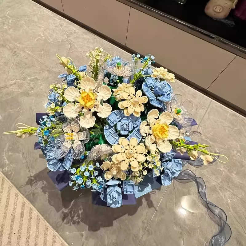 A complete set of rose building blocks everlasting flower bouquet gift set birthday girl handcrafted assembly female L251216