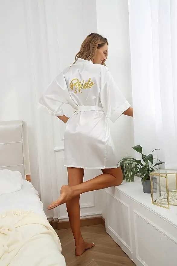 6 Pieces Bridal Shower Bathrobe Set for Bride and Bridesmaid Silky Robe Set Getting Ready Dressing Gown C251216