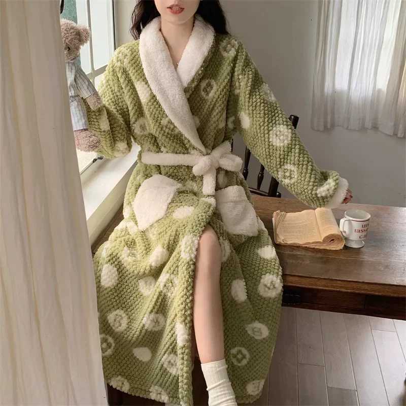 Womens Pajamas Cute Pijama Winter Sleepwear Warm Robe Sets Long Home Wear Bathrobe Plus Velvet Warmth Coral Fleece Nightgown C251216