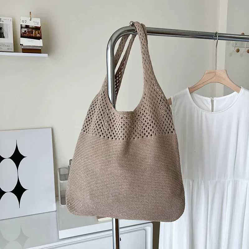 Summer Beach Party Bag Purse Shopper Tote Satchel Female Vintage Hollowed Out Knitted Handbag Womens Shoulder Bag M251216