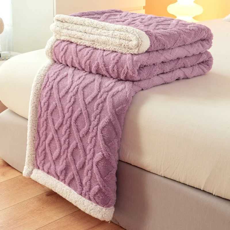 Flannel Double-sided Blanket Soft Warm Polyester 100 for Winter 100x150 150x200 200x230 H251216 - view 3