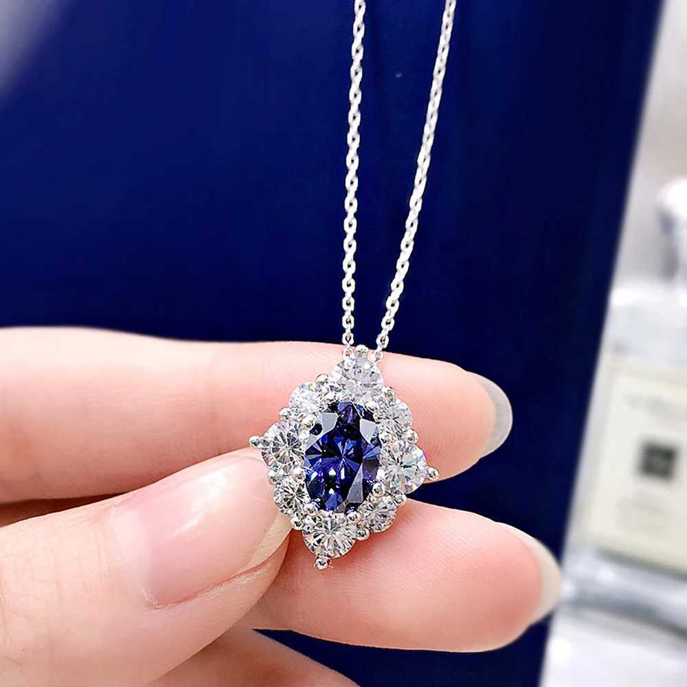Huitan Gorgeous Oval Blue Cubic Zirconia Pendant Necklace Women for Wedding Luxury Brilliant Female Necklace Statement Jewelry M251216