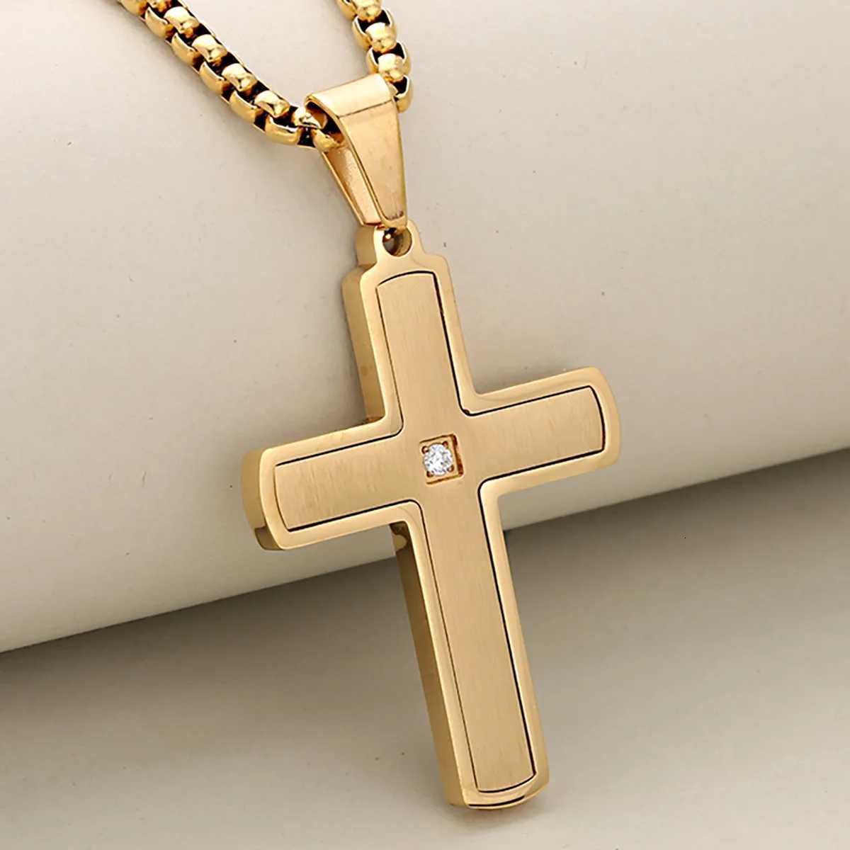 Men Necklace Stainless Steel Pendant with DrillSimple Fashion Stainless Steel Cross Pendant Necklace M251216