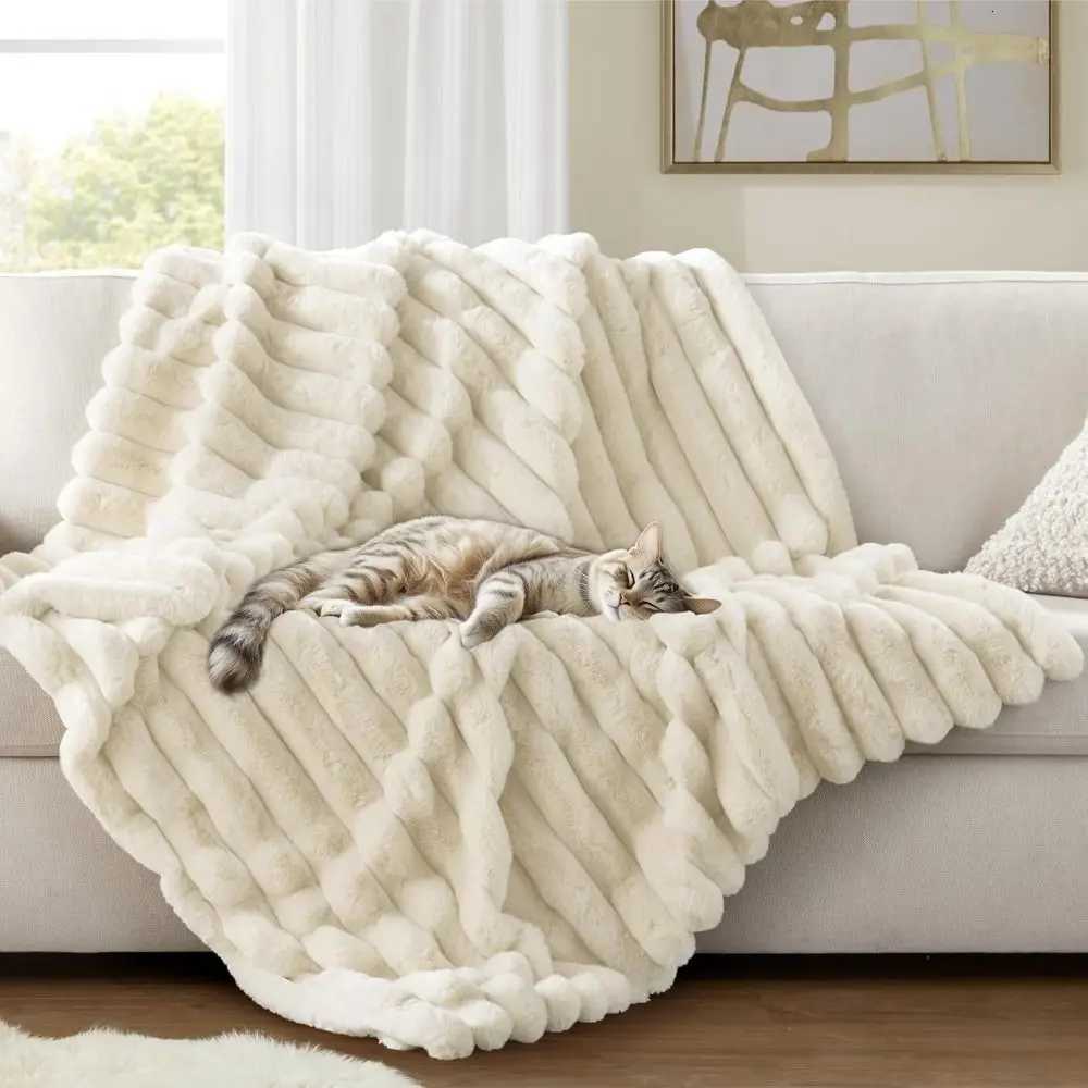 New Cotton Warm Blanket Spandex Solid Color Throw Blanket Skin-Friendly Double Sided Plush Striped Blankets Home Office H251216 - view 3